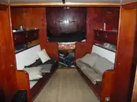 زورق دورية للبيع