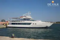سفينة عبّارة للبيع