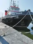 سفينة سحب للبيع