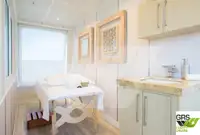 سفينة سياحية للبيع