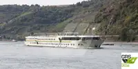سفينة سياحية للبيع