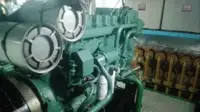 قوارب العمل للبيع