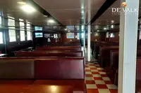 سفينة عبّارة للبيع