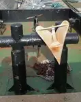 قوارب العمل للبيع
