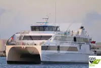 سفينة نقل بضائع بالمركبات (Ro-Ro) للبيع