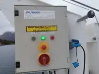 سفينة نقل بضائع بالمركبات (Ro-Ro) للبيع