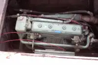 قارب طاقم للبيع