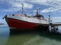 Purse seiner للبيع