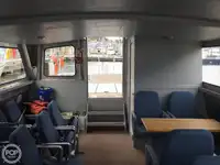 قارب طاقم للبيع