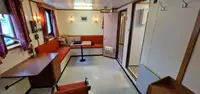 ناقلة وقود للبيع