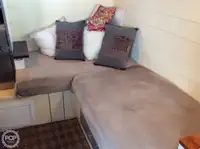 سفينة سحب للبيع