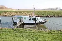 سفينة ركاب للبيع