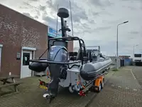 قارب مطاطي صلب للبيع