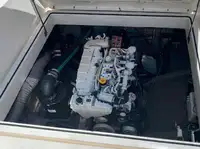 قارب طيار للبيع