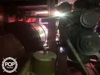 سفينة إمداد للبيع