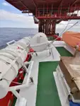 قارب طاقم للبيع