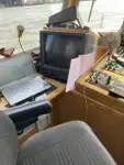 قوارب العمل للبيع