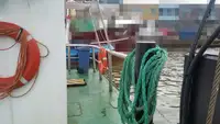 سفينة سحب للبيع