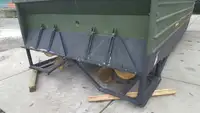 قوارب العمل للبيع