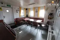 فندق عائم للبيع