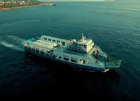 سفينة نقل بضائع بالمركبات (Ro-Ro) للبيع