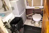 سفينة عبّارة للبيع