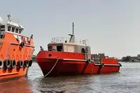 زوارق العمل للبيع