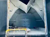 قوارب العمل للبيع