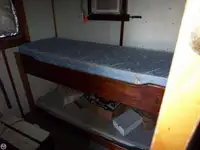 سفينة سحب للبيع