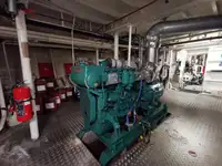 سفينة نقل بضائع بالمركبات (Ro-Ro) للبيع