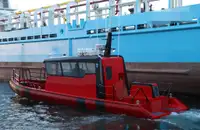 قارب طيار للبيع