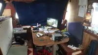 قاطعة للبيع