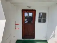 سفينة سحب للبيع