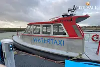 قارب طاقم للبيع