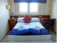 سفينة سياحية للبيع