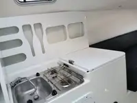 قارب مطاطي صلب للبيع