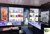 سفينة سياحية للبيع