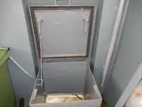 قوارب العمل للبيع