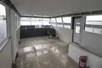 قارب طاقم للبيع
