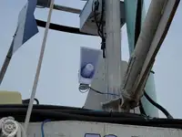 قارب نجاة للبيع