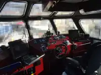 قارب طاقم للبيع