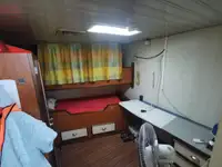 سفينة إمداد للبيع