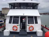 Wind farm service vessel للبيع