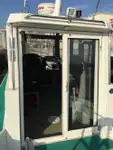 قارب طيار للبيع