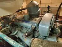 زورق دورية للبيع