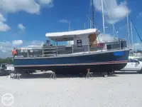 سفينة سياحية للبيع