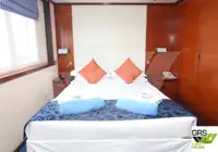 سفينة سياحية للبيع