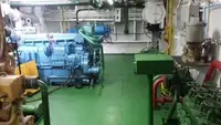 زورق السحب للبيع