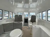 قارب طاقم للبيع