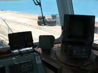 سفينة سحب للبيع
